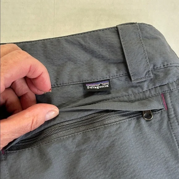 PATAGONIA CROPPED OUTDOOR GRAY LIGHTWEIGHT STYLE PANTS SZ 8 - Picture 8 of 14